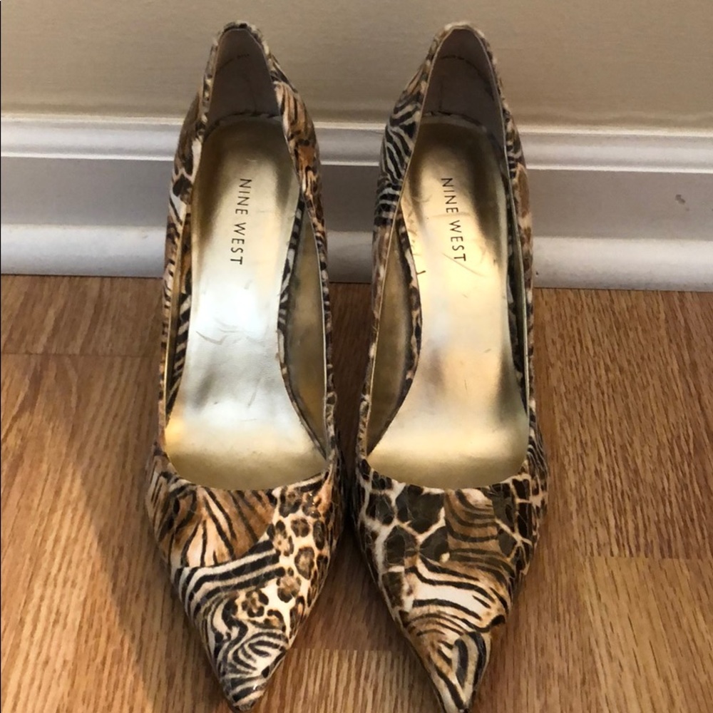 Nine West 3 1/2 inch heels Size 8 1/2.